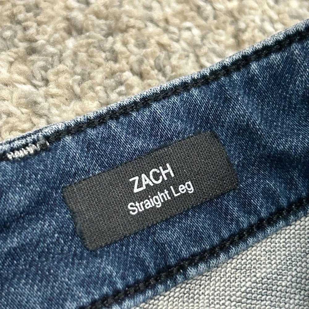 Mavi zach straight